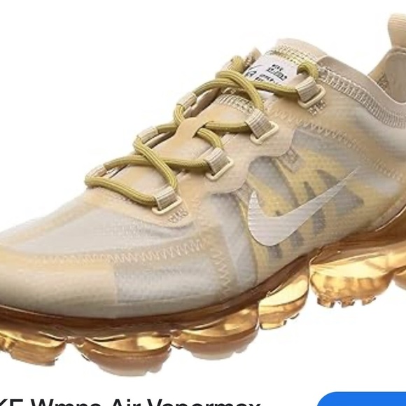 Nike Cream Sneakers with Woven Upper and Cushioned Sole - Picture 9 of 11